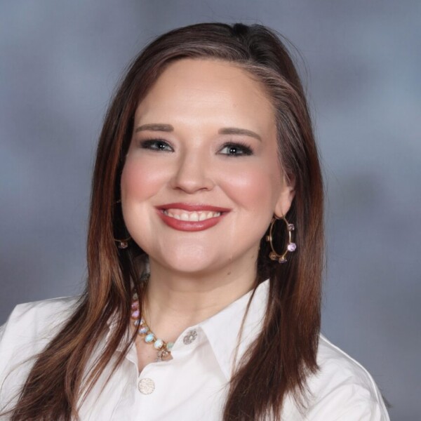 Photo of Jennifer Day Photo of Jennifer Day